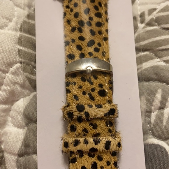 NWT Be U 38” Animal Print Watch Band for Apple Watch - Picture 4 of 4